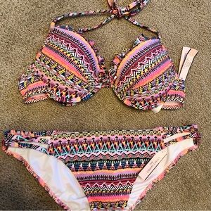 Victoria’s Secret Bikini 32C Fabulous Push-Up Bikini medium Strappy Cheeky